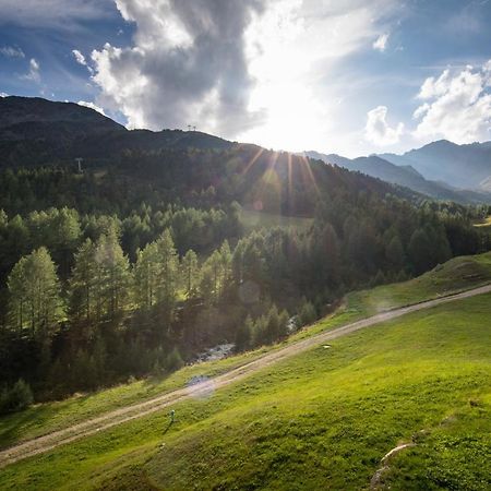 Sporthotel Kurzras Buitenkant foto